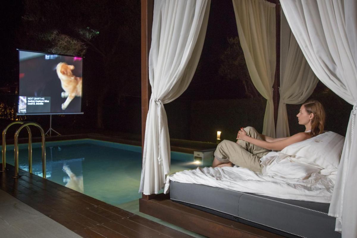 Image 6 of Avaton Luxury Beach Resort – Relais & Chateaux