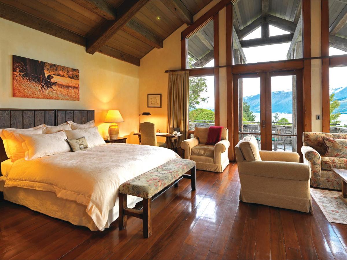 Image 2 of Blanket Bay