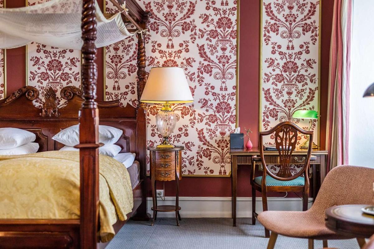 Image 7 of Dragsholm Slot