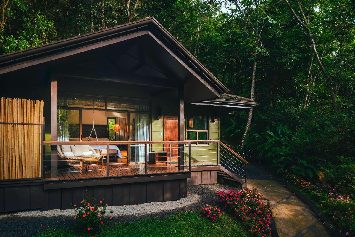 Image 2 of El Silencio Lodge & Spa Costa Rica