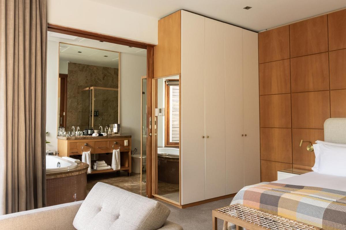 Image 3 of Ellerman House