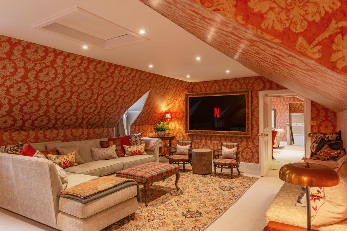 Image 5 of Glenapp Castle