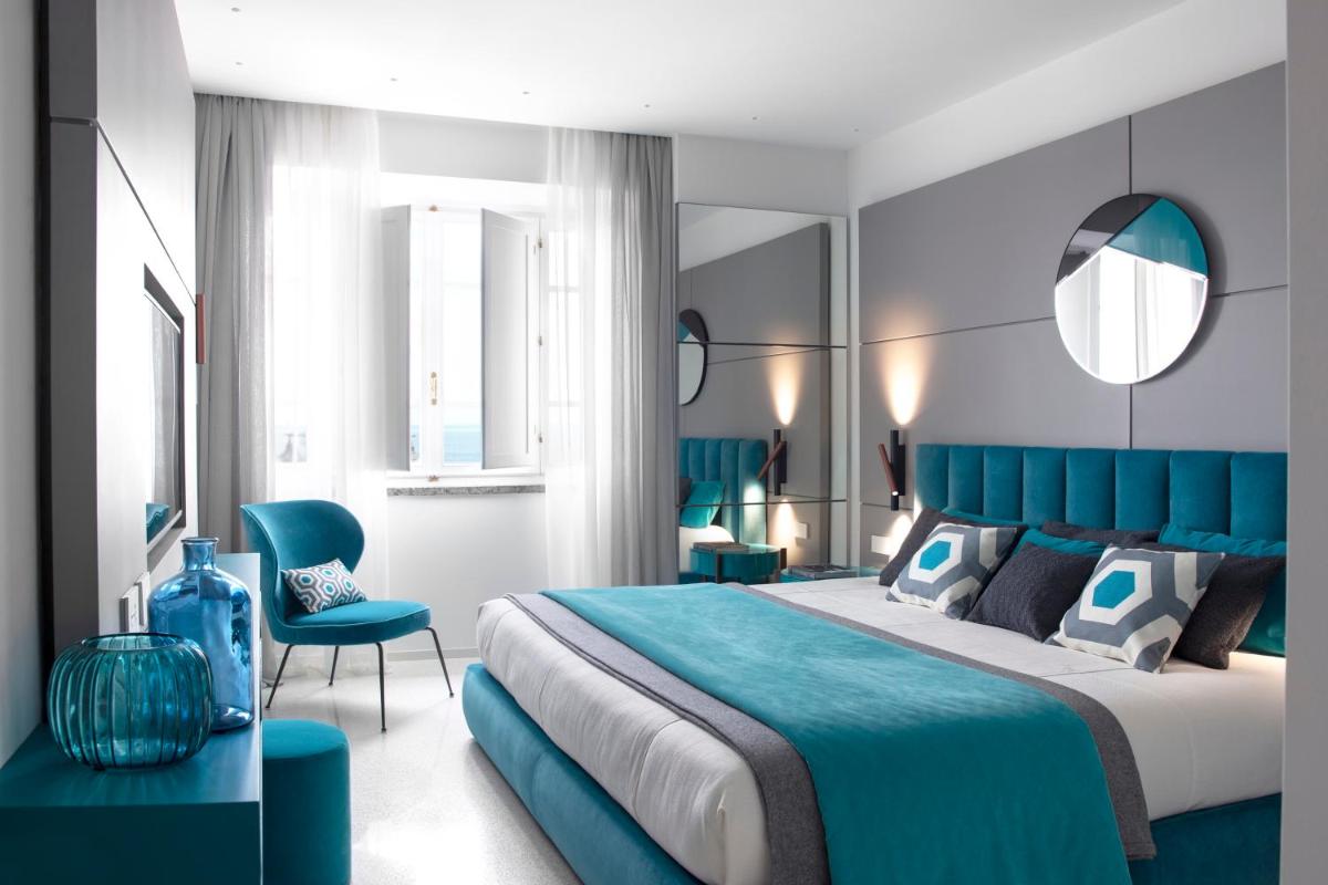 Image 7 of Hotel Plaza e de Russie – Relais & Châteaux