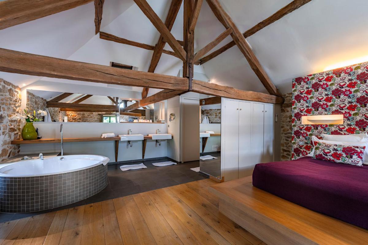 Image 3 of La Chapelle Saint Martin