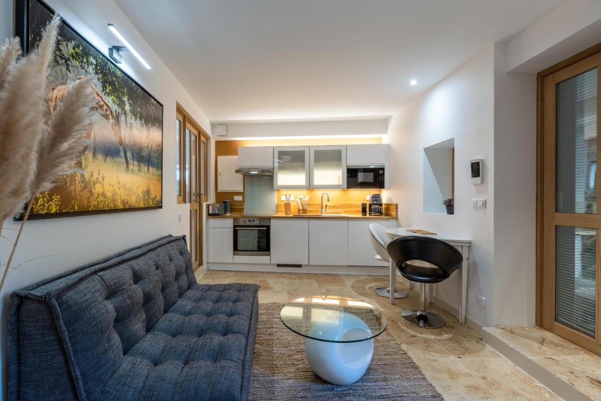 Image 7 of La Grange de la Chèvre d’Or