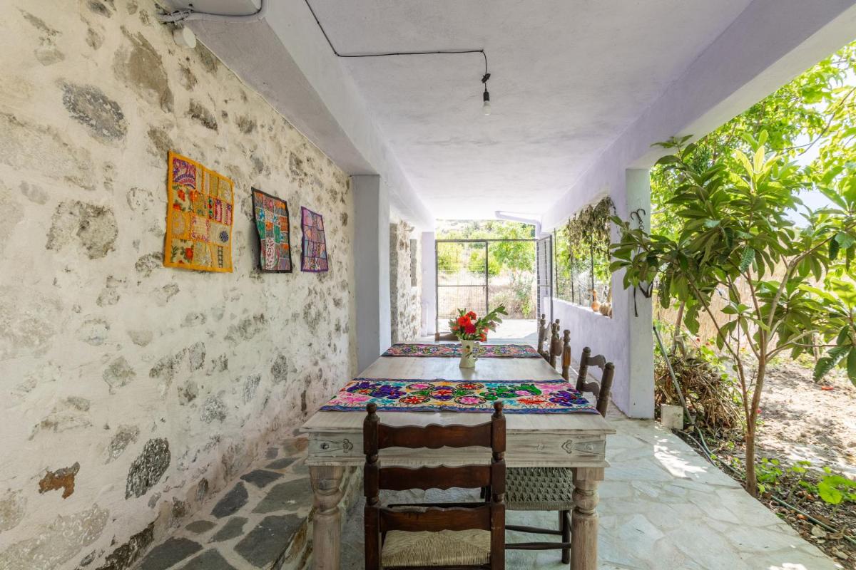 Image 7 of La Maison Bleue