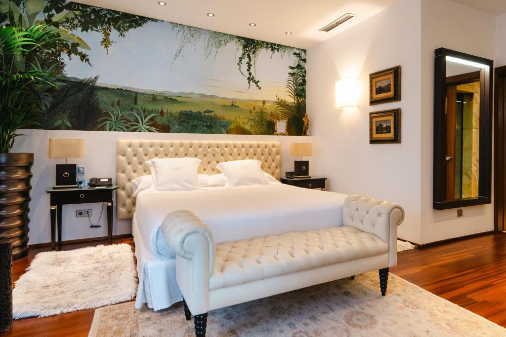 Image 1 of Mirador de Dalt Vila-Relais & Chateaux