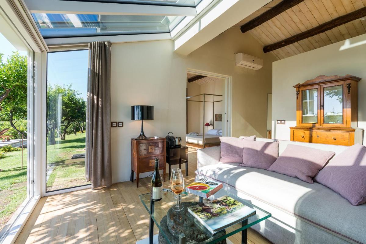 Image 3 of Monaci delle Terre Nere