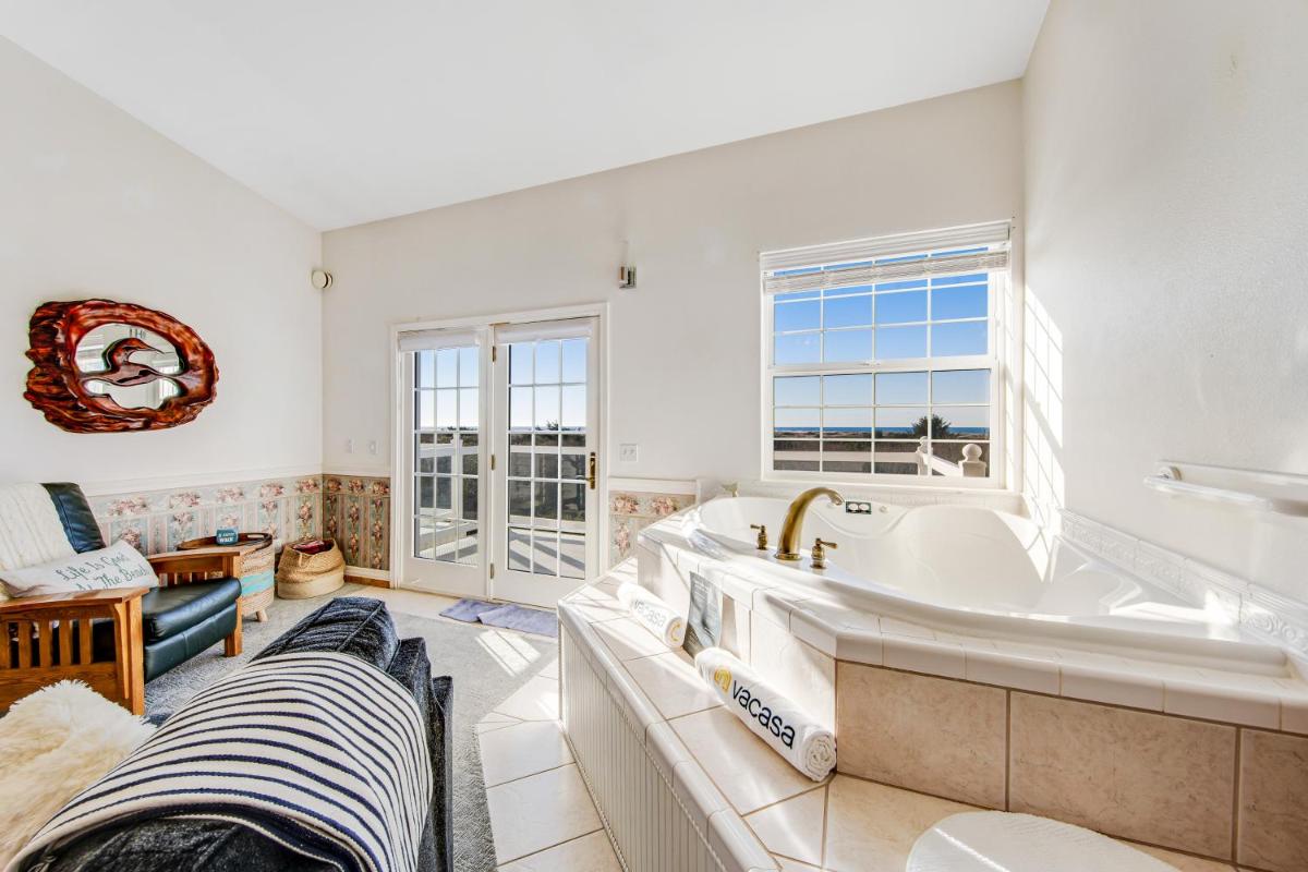 Image 2 of The Charlotte at Judith Ann Inn