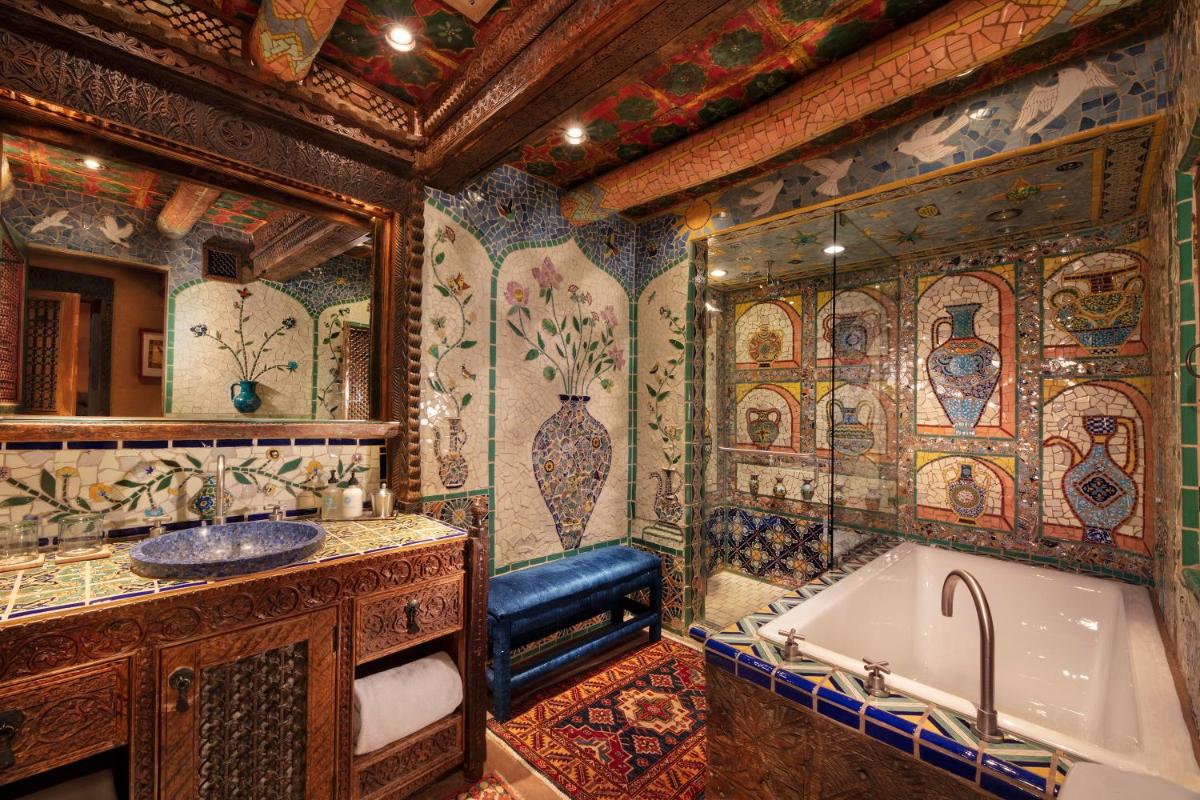 Image 3 of The Inn of Five Graces