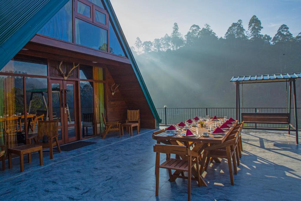 Image 1 of Top Mountain Resort