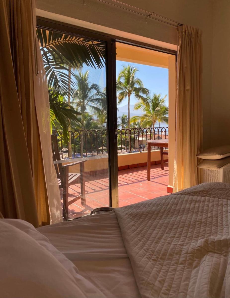 Image 2 of Velas Vallarta Condo